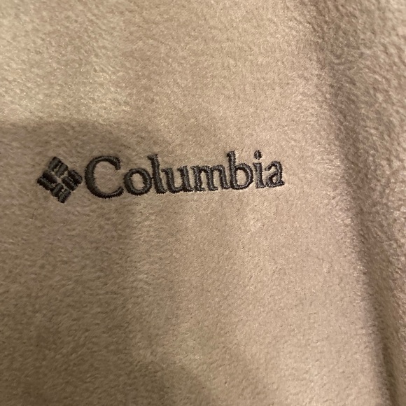 Columbia Vest - Picture 3 of 3